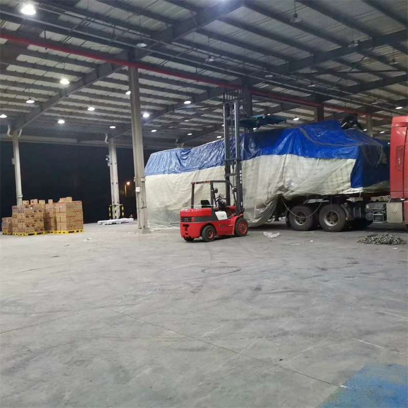 河南新乡红旗到新疆塔城裕民县物流公司河南新乡红旗至新疆塔城裕民县物流专线往返运输